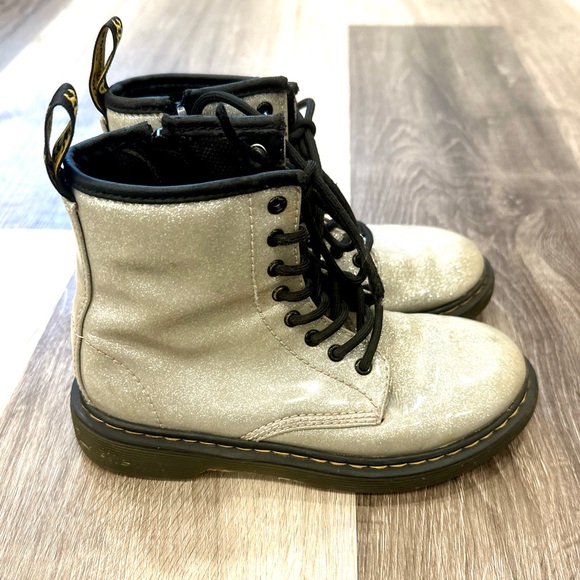 Dr. Martens Other - Dr Martens 1460 Silver Glitter Combat Boots Girls 1 8 Eye Lace Up Shoes Chunky